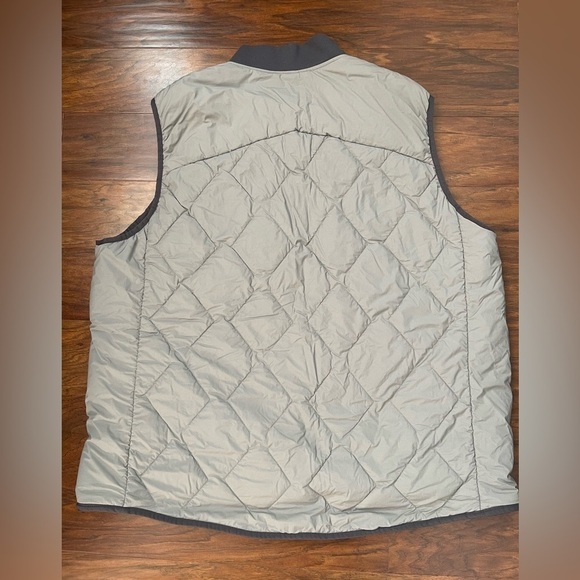 Duluth Trading Company Men’s Quilted Vest Size 2XL - Picture 3 of 5